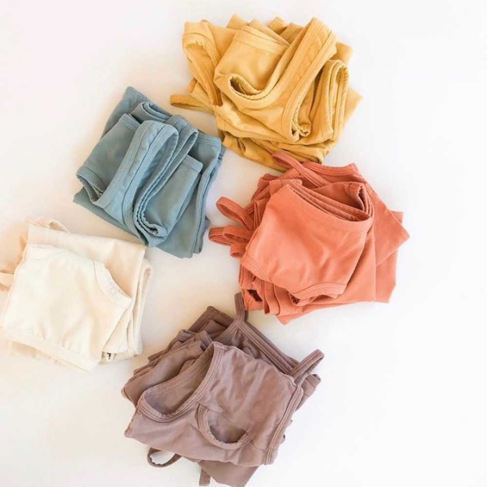 ISO ARQ youth undies size 10/12 any color!